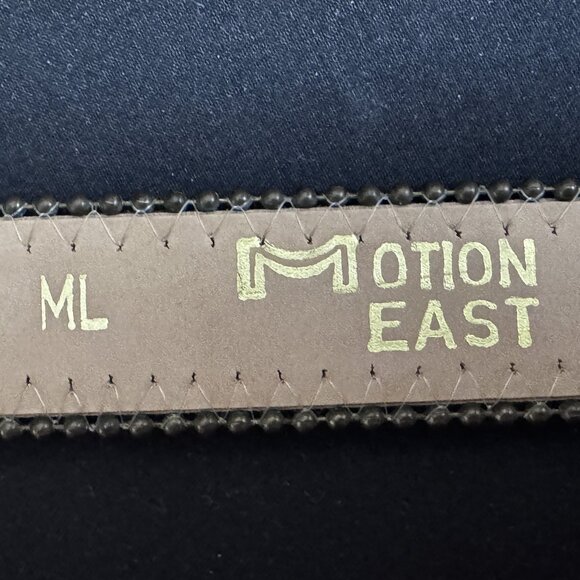 Vintage Motion East Women's Belt Gold Green Red Patchwork Fabric Beaded - Picture 5 of 5